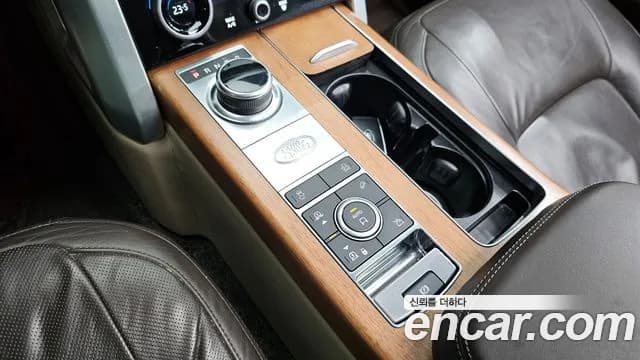 2019 Land Rover Range Rover 4th Gen 4.4 SDV8 AB DIESEL Sold VIN SALGA2BJXKA540099 – photo 11 2019 Land Rover Range Rover 4th Gen 4.4 SDV8 AB DIESEL Sold VIN SALGA2BJXKA540099 – photo 11