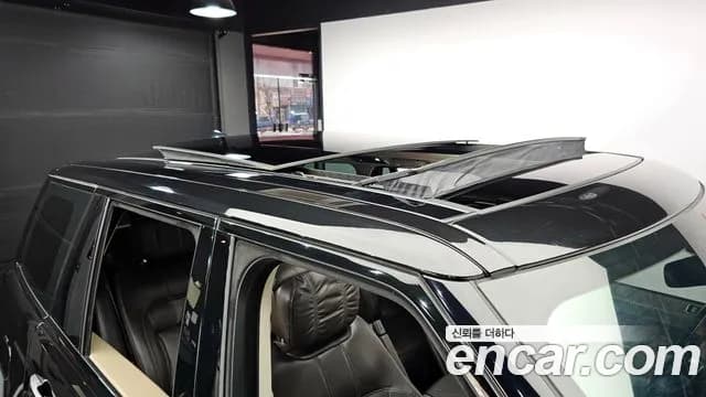 2019 Land Rover Range Rover 4th Gen 4.4 SDV8 AB DIESEL Sold VIN SALGA2BJXKA540099 – photo 18 2019 Land Rover Range Rover 4th Gen 4.4 SDV8 AB DIESEL Sold VIN SALGA2BJXKA540099 – photo 18