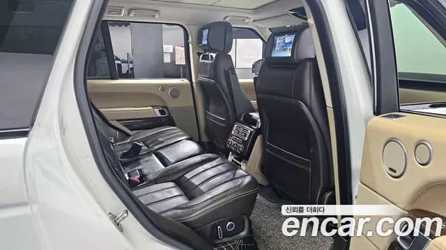 2017 Land Rover Range Rover 4th Gen 4.4 SDV8 Vogue SE DIESEL Sold VIN SALGA2FJ4HA322159 – undercarriage 2017 Land Rover Range Rover 4th Gen 4.4 SDV8 Vogue SE DIESEL Sold VIN SALGA2FJ4HA322159 – undercarriage