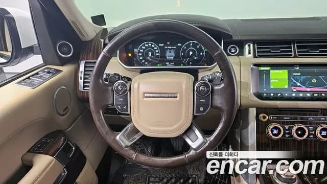 2017 Land Rover Range Rover 4th Gen 4.4 SDV8 Vogue SE DIESEL Sold VIN SALGA2FJ4HA322159 – photo 11 2017 Land Rover Range Rover 4th Gen 4.4 SDV8 Vogue SE DIESEL Sold VIN SALGA2FJ4HA322159 – photo 11