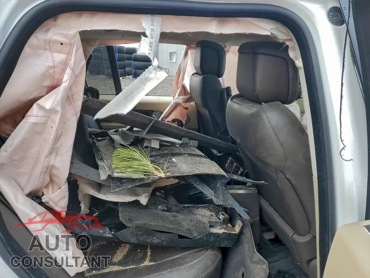 2021 LAND ROVER RANGEROVER Damaged VIN SALGS4RY0MA419855 – photo 11 2021 LAND ROVER RANGEROVER Damaged VIN SALGS4RY0MA419855 – photo 11