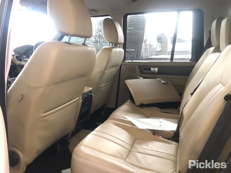 2009 Land Rover Discovery 4 Used VIN SALLAAAF3AA520170 – dashboard 2009 Land Rover Discovery 4 Used VIN SALLAAAF3AA520170 – dashboard