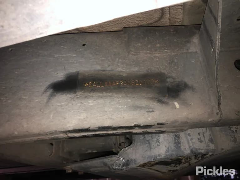 2009 Land Rover Discovery 4 Used VIN SALLAAAF3AA520170 – engine bay 2009 Land Rover Discovery 4 Used VIN SALLAAAF3AA520170 – engine bay