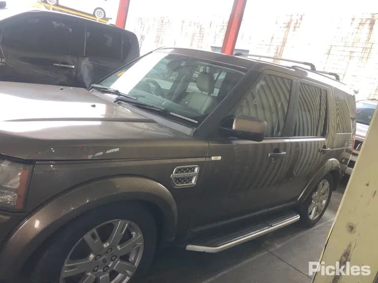 2009 Land Rover Discovery 4 Used VIN SALLAAAF3AA520170 – photo 12 2009 Land Rover Discovery 4 Used VIN SALLAAAF3AA520170 – photo 12
