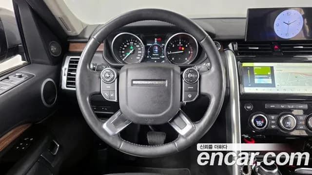 2017 Land Rover Discovery 5 3.0 TD6 HSE Luxury Sold VIN SALRA2BK0HA034419 – photo 11 2017 Land Rover Discovery 5 3.0 TD6 HSE Luxury Sold VIN SALRA2BK0HA034419 – photo 11