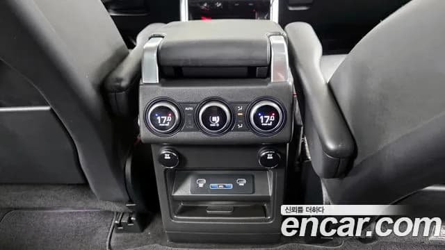 2017 Land Rover Discovery 5 3.0 TD6 HSE Luxury Sold VIN SALRA2BK0HA034419 – photo 17 2017 Land Rover Discovery 5 3.0 TD6 HSE Luxury Sold VIN SALRA2BK0HA034419 – photo 17