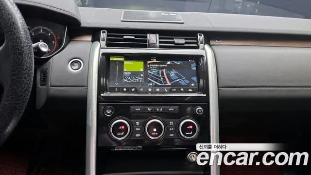 2018 Land Rover Discovery 5 3.0 TD6 HSE Sold VIN SALRA2BK1JA076037 – photo 11 2018 Land Rover Discovery 5 3.0 TD6 HSE Sold VIN SALRA2BK1JA076037 – photo 11