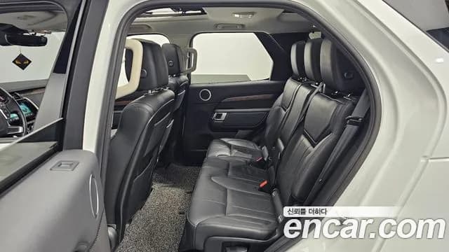 2018 Land Rover Discovery 5 3.0 TD6 HSE Sold VIN SALRA2BK9JA056814 – front exterior 2018 Land Rover Discovery 5 3.0 TD6 HSE Sold VIN SALRA2BK9JA056814 – front exterior