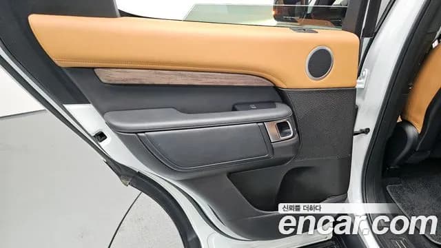 2019 Land Rover Discovery 5 3.0 SD6 HSE Luxury Sold VIN SALRA2BK9KA084372 – photo 15 2019 Land Rover Discovery 5 3.0 SD6 HSE Luxury Sold VIN SALRA2BK9KA084372 – photo 15