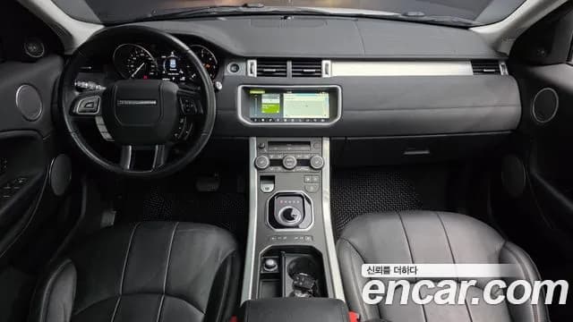2018 Land Rover Range Rover Evoque 2.0 TD4 SE Sold VIN SALVA2BN7JH311850 – interior seats 2018 Land Rover Range Rover Evoque 2.0 TD4 SE Sold VIN SALVA2BN7JH311850 – interior seats
