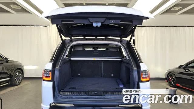 2018 Land Rover Range Rover Sport 2nd Gen 3.0 SDV6 HSE Sold VIN SALWA2BKXJA697778 – photo 11 2018 Land Rover Range Rover Sport 2nd Gen 3.0 SDV6 HSE Sold VIN SALWA2BKXJA697778 – photo 11