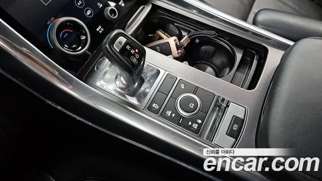 2018 Land Rover Range Rover Sport 2nd Gen 3.0 SDV6 HSE Sold VIN SALWA2BKXJA697778 – photo 17 2018 Land Rover Range Rover Sport 2nd Gen 3.0 SDV6 HSE Sold VIN SALWA2BKXJA697778 – photo 17