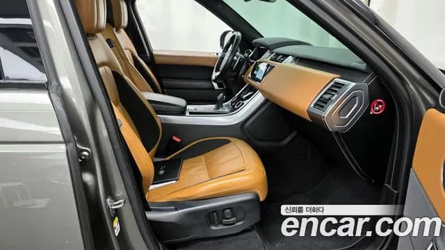 2019 Land Rover Range Rover Sport 2nd Gen 3.0 SDV6 HSE Dynamic Sold VIN SALWA2BKXKA418427 – trunk area 2019 Land Rover Range Rover Sport 2nd Gen 3.0 SDV6 HSE Dynamic Sold VIN SALWA2BKXKA418427 – trunk area
