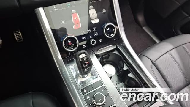 2020 Land Rover Range Rover Sport 2nd Gen P360 HSE Dynamic Sold VIN SALWA2BU1LA744734 – interior seats 2020 Land Rover Range Rover Sport 2nd Gen P360 HSE Dynamic Sold VIN SALWA2BU1LA744734 – interior seats