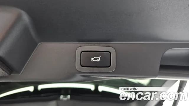 2020 Land Rover Range Rover Sport 2nd Gen P360 HSE Dynamic Sold VIN SALWA2BU1LA744734 – exterior detail 2020 Land Rover Range Rover Sport 2nd Gen P360 HSE Dynamic Sold VIN SALWA2BU1LA744734 – exterior detail