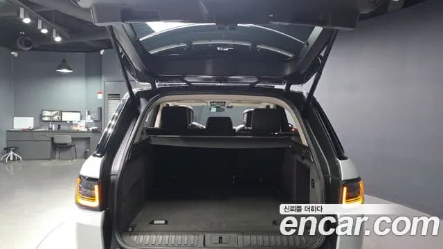 2022 Land Rover Range Rover Sport 2nd Gen P360 HSE Dynamic Sold VIN SALWA2BU1NA227663 – photo 13 2022 Land Rover Range Rover Sport 2nd Gen P360 HSE Dynamic Sold VIN SALWA2BU1NA227663 – photo 13