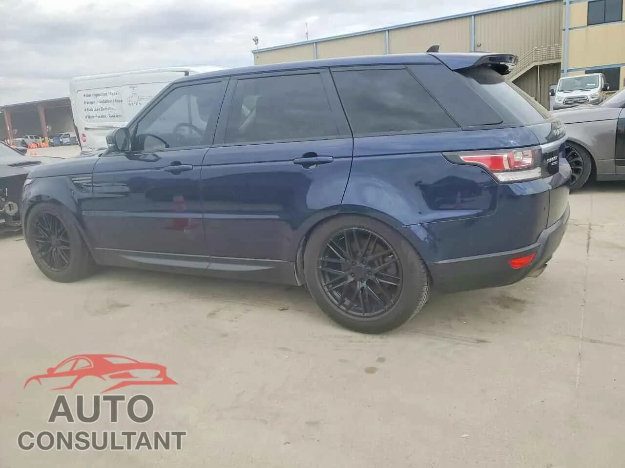 2016 LAND ROVER RANGEROVER Damaged VIN SALWG2VF1GA555471 – rear exterior 2016 LAND ROVER RANGEROVER Damaged VIN SALWG2VF1GA555471 – rear exterior