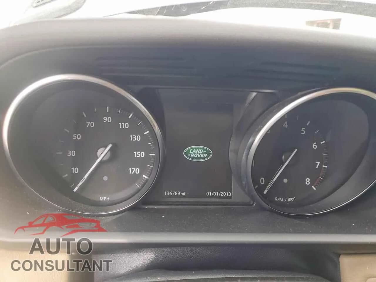 2016 LAND ROVER RANGEROVER Damaged VIN SALWG2VF1GA555471 – trunk area 2016 LAND ROVER RANGEROVER Damaged VIN SALWG2VF1GA555471 – trunk area