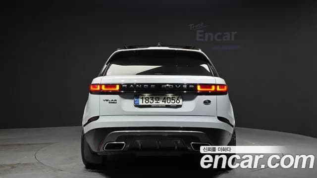 2020 Land Rover Range Rover Velar 3.0 D300 R-Dynamic HSE Sold VIN SALYA2BK3LA286993 – trunk area 2020 Land Rover Range Rover Velar 3.0 D300 R-Dynamic HSE Sold VIN SALYA2BK3LA286993 – trunk area