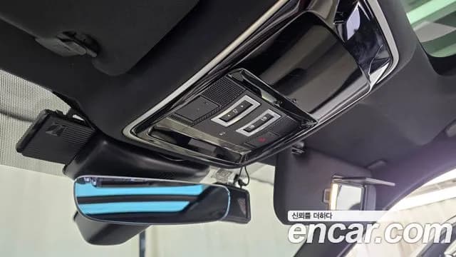 2018 Land Rover Range Rover Velar 3.0 D300 R-Dynamic HSE Sold VIN SALYA2BK9JA726728 – undercarriage 2018 Land Rover Range Rover Velar 3.0 D300 R-Dynamic HSE Sold VIN SALYA2BK9JA726728 – undercarriage