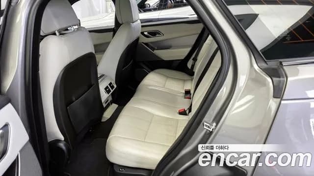 2018 Land Rover Range Rover Velar 3.0 D300 R-Dynamic HSE Sold VIN SALYA2BK9JA726728 – photo 12 2018 Land Rover Range Rover Velar 3.0 D300 R-Dynamic HSE Sold VIN SALYA2BK9JA726728 – photo 12