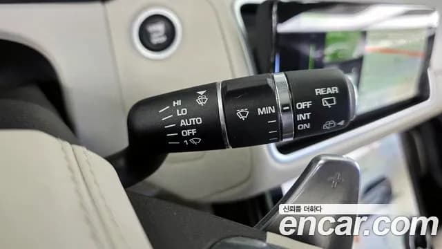 2018 Land Rover Range Rover Velar 3.0 D300 R-Dynamic HSE Sold VIN SALYA2BK9JA726728 – photo 27 2018 Land Rover Range Rover Velar 3.0 D300 R-Dynamic HSE Sold VIN SALYA2BK9JA726728 – photo 27