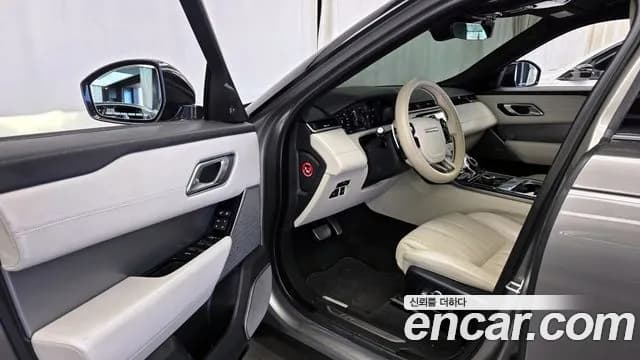 2018 Land Rover Range Rover Velar 3.0 D300 R-Dynamic HSE Sold VIN SALYA2BK9JA726728 – photo 32 2018 Land Rover Range Rover Velar 3.0 D300 R-Dynamic HSE Sold VIN SALYA2BK9JA726728 – photo 32