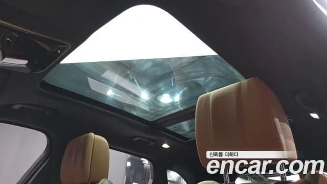 2018 Land Rover Range Rover Velar 3.0 D300 R-Dynamic HSE Sold VIN SALYA2BK9JA741715 – rear exterior 2018 Land Rover Range Rover Velar 3.0 D300 R-Dynamic HSE Sold VIN SALYA2BK9JA741715 – rear exterior