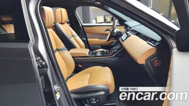 2019 Land Rover Range Rover Velar 3.0 D300 R-Dynamic HSE Sold VIN SALYA2BK9KA205722 – interior seats 2019 Land Rover Range Rover Velar 3.0 D300 R-Dynamic HSE Sold VIN SALYA2BK9KA205722 – interior seats