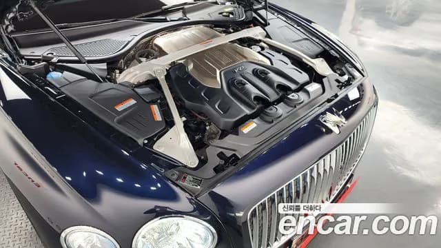 2023 Bentley Flying Spur 3rd Gen 4.0 Azure Sold VIN SCBBG53S2PC011172 – interior seats 2023 Bentley Flying Spur 3rd Gen 4.0 Azure Sold VIN SCBBG53S2PC011172 – interior seats