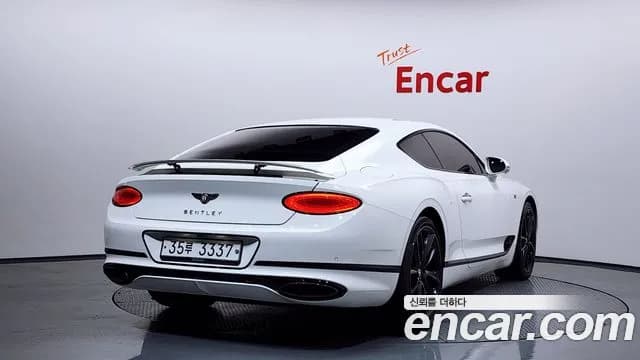 2019 Bentley Continental GT 3rd Gen 6.0 GT Sold VIN SCBCD13S3KC073792 – rear exterior 2019 Bentley Continental GT 3rd Gen 6.0 GT Sold VIN SCBCD13S3KC073792 – rear exterior