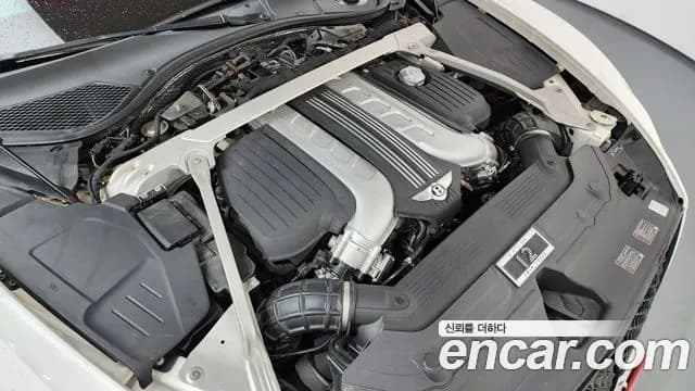 2019 Bentley Continental GT 3rd Gen 6.0 GT Sold VIN SCBCD13S3KC073792 – engine bay 2019 Bentley Continental GT 3rd Gen 6.0 GT Sold VIN SCBCD13S3KC073792 – engine bay