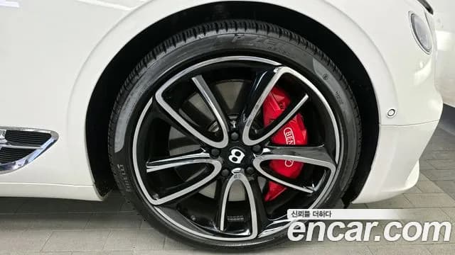 2022 Bentley Continental GT 3rd Gen 4.0 GT Sold VIN SCBCG13S1NC097648 – exterior detail 2022 Bentley Continental GT 3rd Gen 4.0 GT Sold VIN SCBCG13S1NC097648 – exterior detail