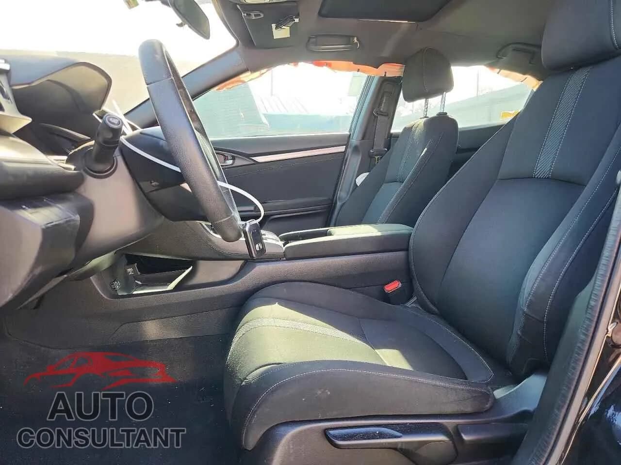 2017 HONDA CIVIC Damaged VIN SHHFK7H55HU226916 – exterior detail 2017 HONDA CIVIC Damaged VIN SHHFK7H55HU226916 – exterior detail