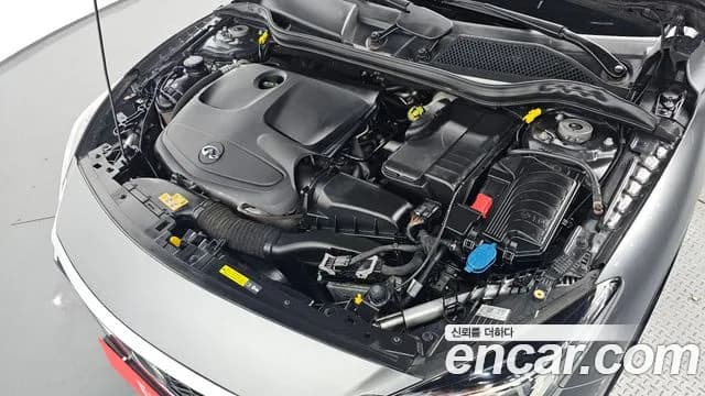 2017 Infiniti Q30 2.0 Premium Sold VIN SJKCH53E5HA045741 – exterior detail 2017 Infiniti Q30 2.0 Premium Sold VIN SJKCH53E5HA045741 – exterior detail
