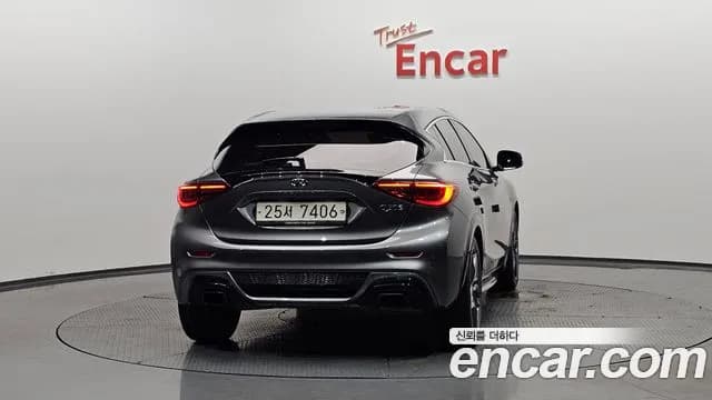 2017 Infiniti Q30 2.0 Premium Sold VIN SJKCH53E5HA045741 – photo 26 2017 Infiniti Q30 2.0 Premium Sold VIN SJKCH53E5HA045741 – photo 26