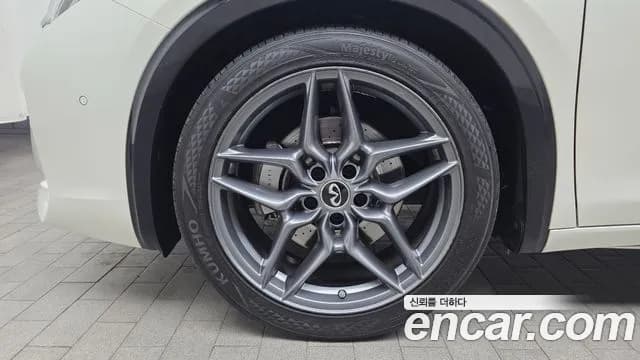 2017 Infiniti Q30 2.0 Premium Sold VIN SJKCH53E5HA060028 – rear exterior 2017 Infiniti Q30 2.0 Premium Sold VIN SJKCH53E5HA060028 – rear exterior