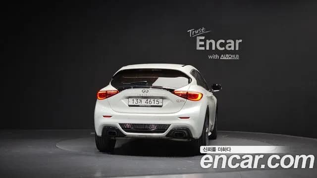 2017 Infiniti Q30 2.0 Premium Sold VIN SJKCH53E5HA060028 – dashboard 2017 Infiniti Q30 2.0 Premium Sold VIN SJKCH53E5HA060028 – dashboard