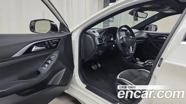 2017 Infiniti Q30 2.0 Premium Sold VIN SJKCH53E5HA060028 – undercarriage 2017 Infiniti Q30 2.0 Premium Sold VIN SJKCH53E5HA060028 – undercarriage