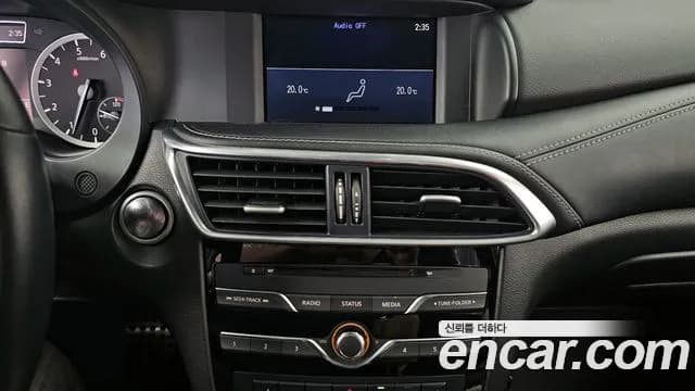2019 Infiniti Q30 2.0 Sport Essential Sold VIN SJKCH53E9KA011034 – photo 11 2019 Infiniti Q30 2.0 Sport Essential Sold VIN SJKCH53E9KA011034 – photo 11