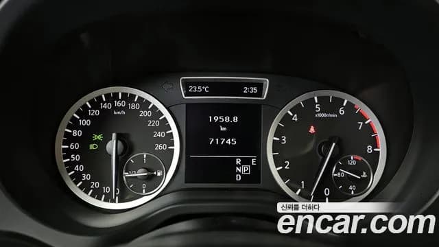 2019 Infiniti Q30 2.0 Sport Essential Sold VIN SJKCH53E9KA011034 – photo 28 2019 Infiniti Q30 2.0 Sport Essential Sold VIN SJKCH53E9KA011034 – photo 28