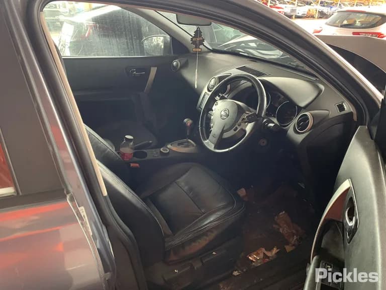 2009 Nissan Dualis Used VIN SJNFBNJ10A1465668 – dashboard 2009 Nissan Dualis Used VIN SJNFBNJ10A1465668 – dashboard