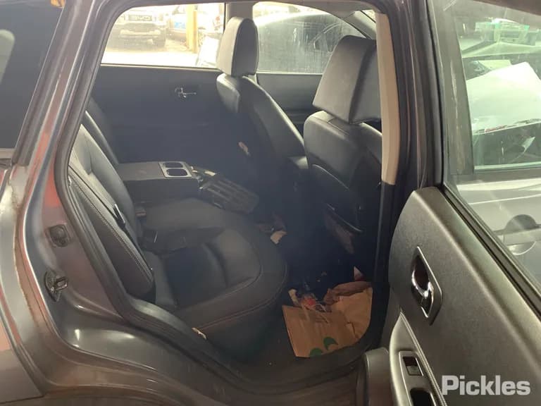 2009 Nissan Dualis Used VIN SJNFBNJ10A1465668 – photo 21 2009 Nissan Dualis Used VIN SJNFBNJ10A1465668 – photo 21