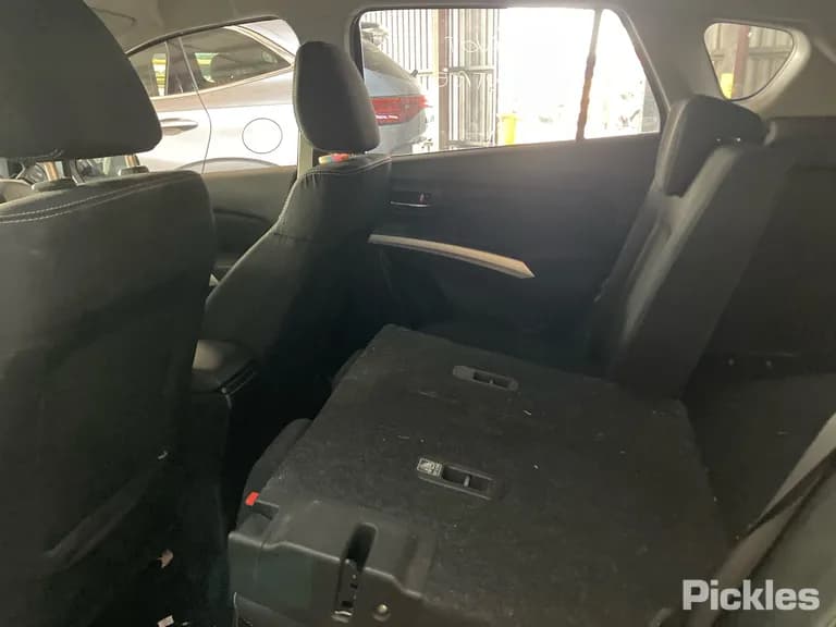 2014 Suzuki S-Cross Used VIN TSMJYA22S00164446 – undercarriage 2014 Suzuki S-Cross Used VIN TSMJYA22S00164446 – undercarriage