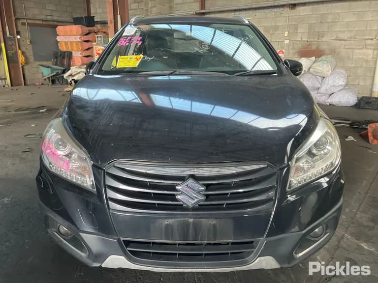 2014 Suzuki S-Cross Used VIN TSMJYA22S00164446 – odometer reading 2014 Suzuki S-Cross Used VIN TSMJYA22S00164446 – odometer reading