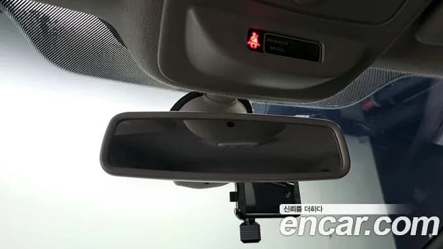 2017 Renault QM3 RE Signature Sold VIN VF12RGJ1DHW704050 – interior seats 2017 Renault QM3 RE Signature Sold VIN VF12RGJ1DHW704050 – interior seats