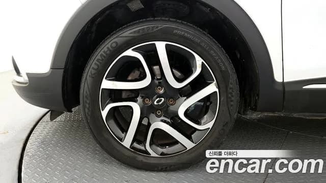 2017 Renault QM3 RE Signature Sold VIN VF12RGJ1DHW704050 – photo 28 2017 Renault QM3 RE Signature Sold VIN VF12RGJ1DHW704050 – photo 28