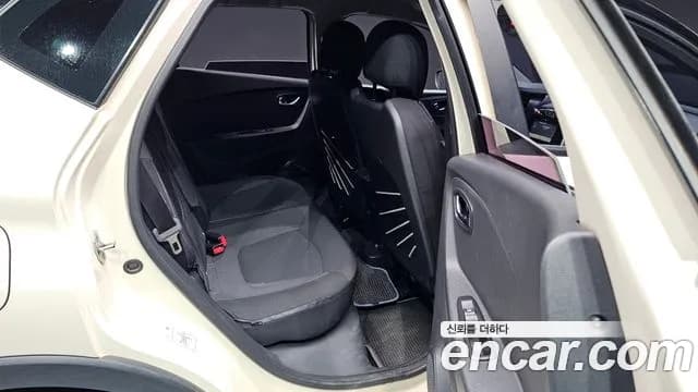 2017 Renault QM3 LE Sold VIN VF12RGJ1DHW704733 – engine bay 2017 Renault QM3 LE Sold VIN VF12RGJ1DHW704733 – engine bay