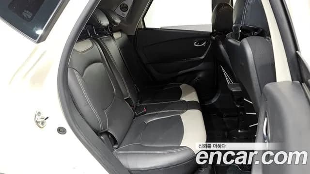2017 Renault QM3 LE Sold VIN VF12RGJ1DHW747285 – interior seats 2017 Renault QM3 LE Sold VIN VF12RGJ1DHW747285 – interior seats