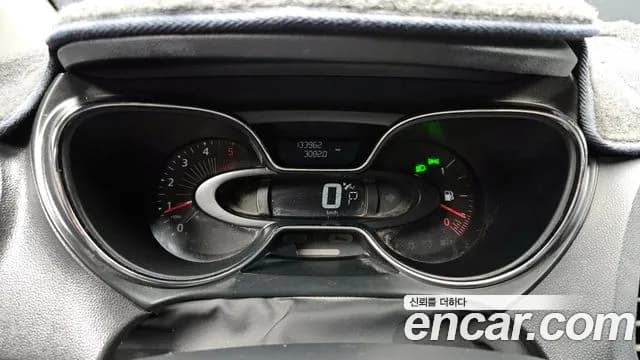 2017 Renault QM3 LE Sold VIN VF12RGJ1DHW764731 – exterior detail 2017 Renault QM3 LE Sold VIN VF12RGJ1DHW764731 – exterior detail